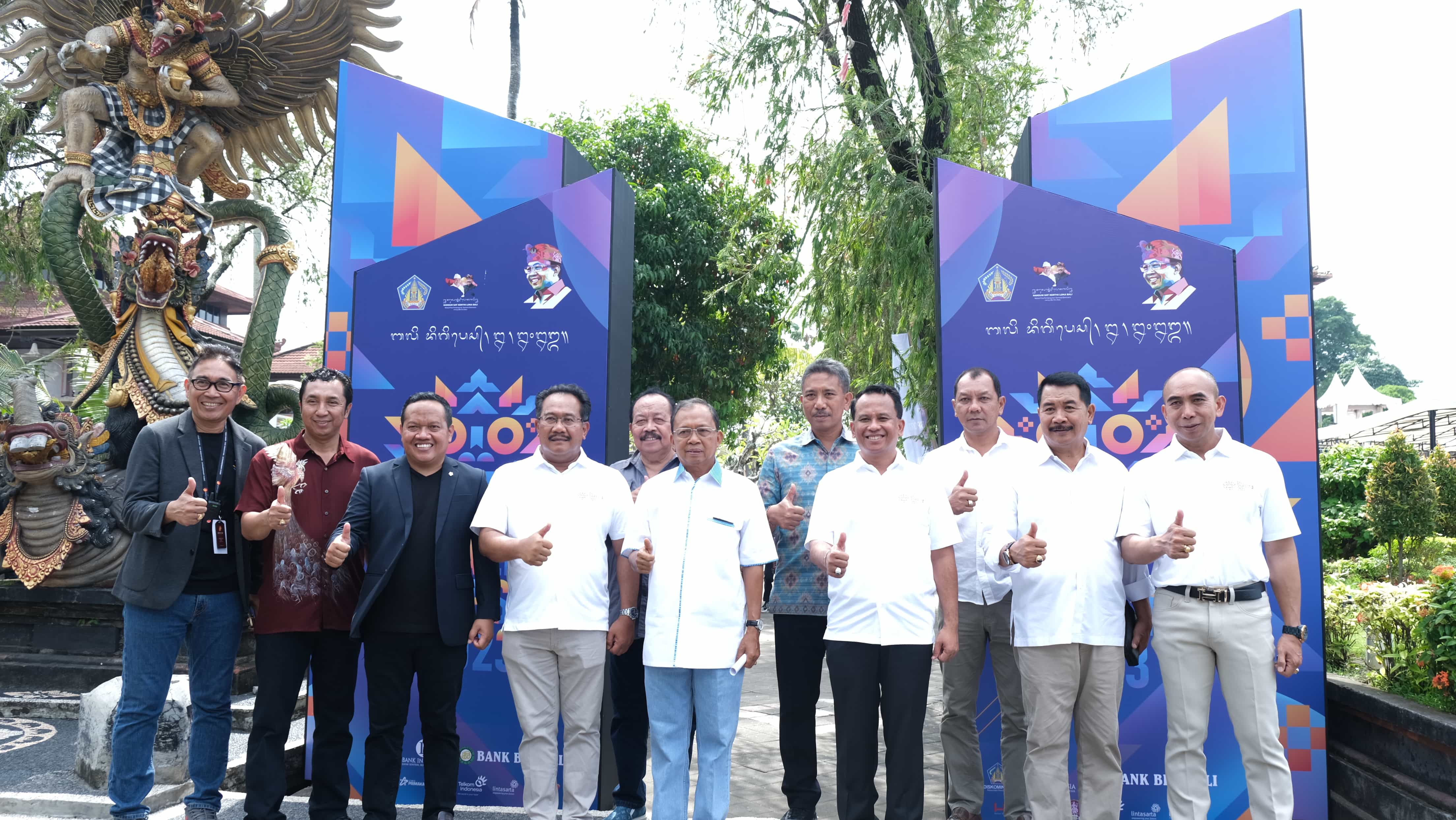 I Made Artana dan Gubernur Bali Wayan Koster Bali Digifest 2023.JPG